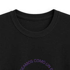 Kids Tee — «Siempre seamos como un misterio, delicioso por dentro» Butterfly Graphic