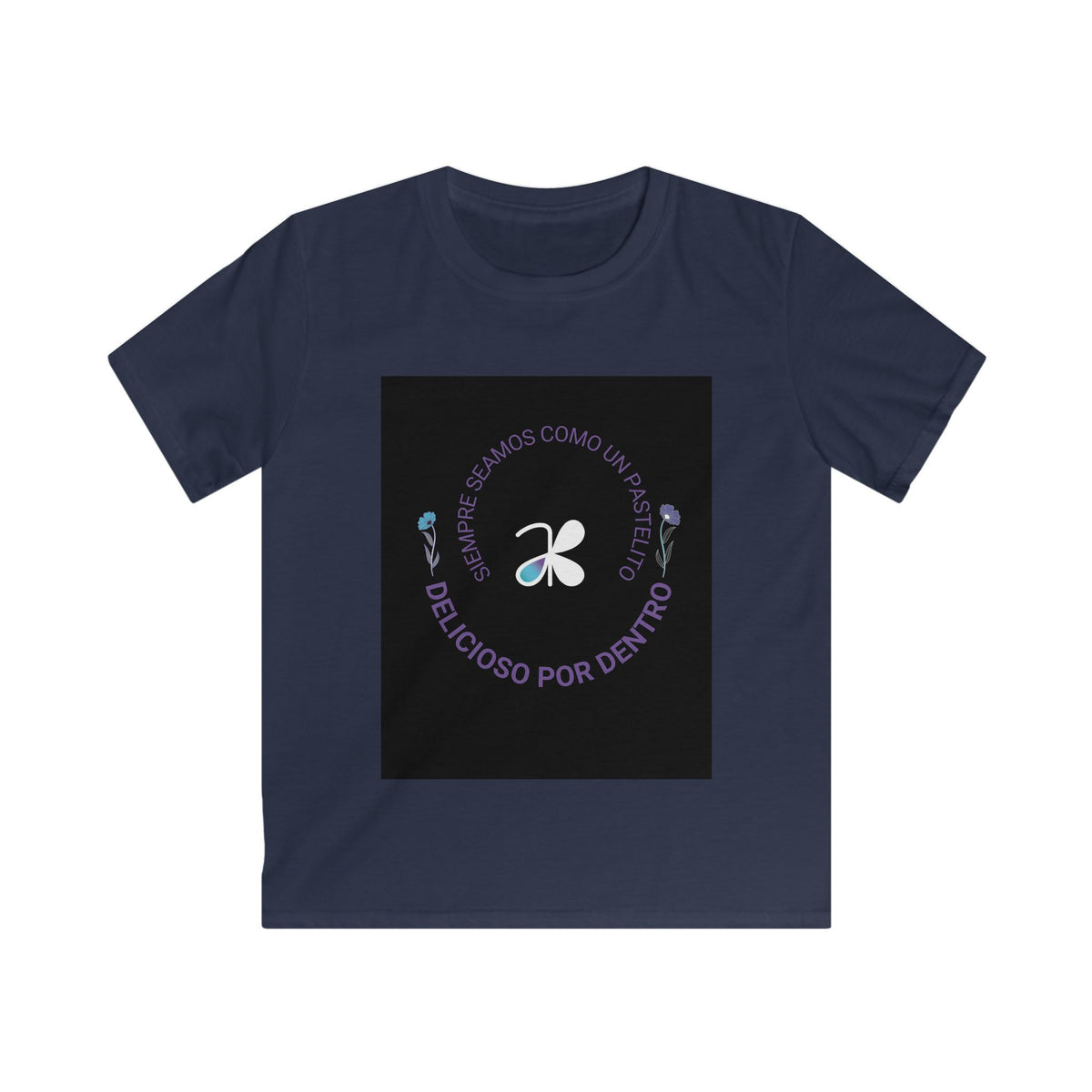 Kids Tee — «Siempre seamos como un misterio, delicioso por dentro» Butterfly Graphic