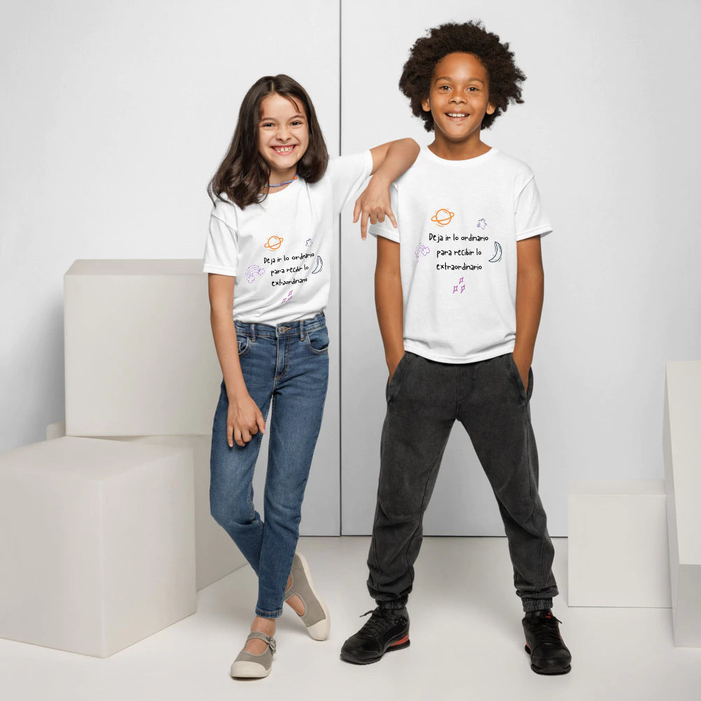 Camiseta para adolescente Deja ir lo ordinario...